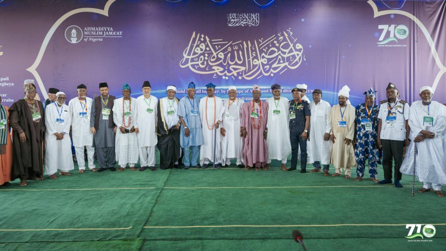 Ahmadiyya Holds 71st Annual Convention, Advocates Global Unity and Intellectual Jihad for World Peace