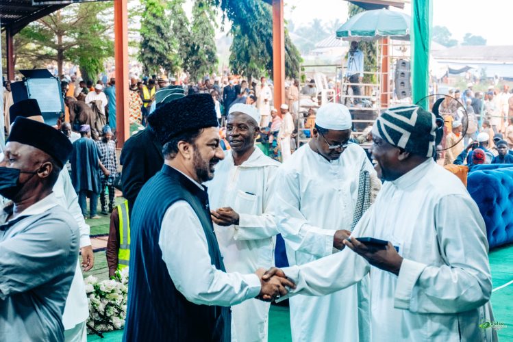 Respect and Kindness Towards Strangers: A Key Part Of Jalsa