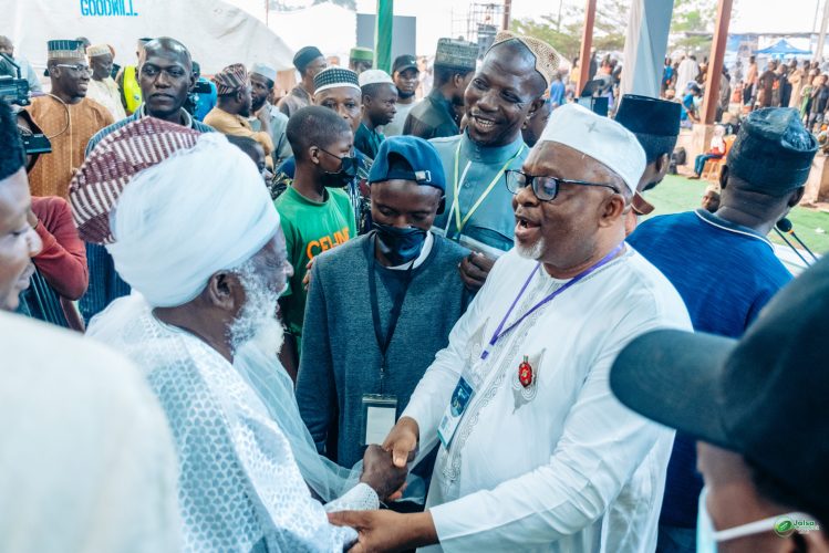 Respect, Responsibility, and Reverence: Key Etiquettes of Jalsa Salana