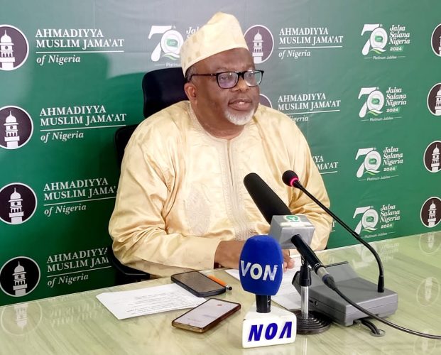 Avoid Vagrant Display of Wealth, Amir Urges Nigerian Politicians